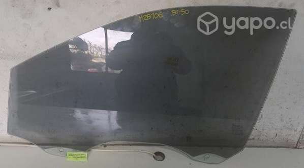Vidrio Puerta Delanter Izq Mazda BT50 2017 Mec 2.2