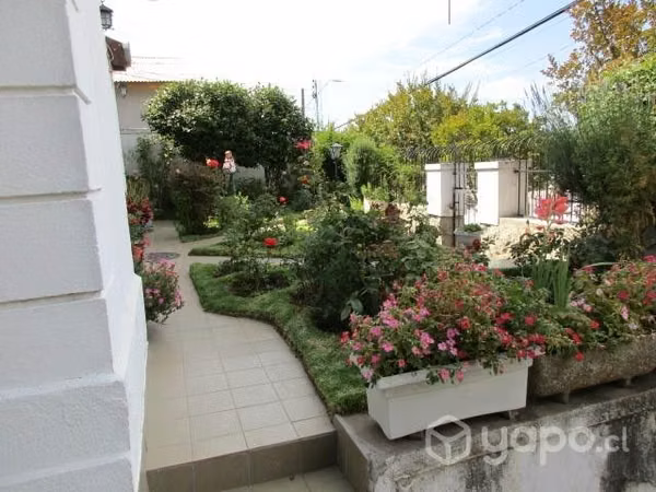 Quilpué; Gran Casa; 5D/4B/4E; 209/371mt2;