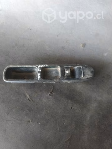 BOTONERA ALZAVIDRIO DELANTERA DERECHA Peugeot 307