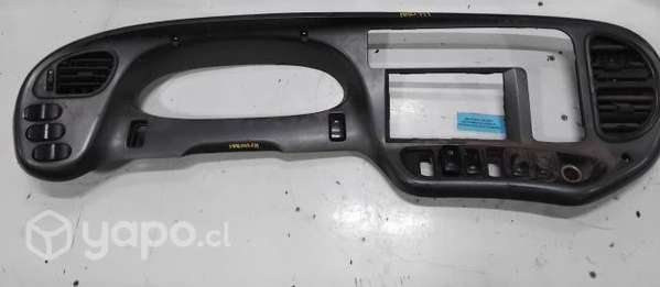 Moldura Tablero Instrumentos (HHD111) Hyundai HD35