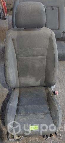 Juego Asientos (FRM022) Ford Ranger 3.2 Mec