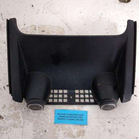 Moldura conexion EB3B-4104494-AB Ford Ranger 2020