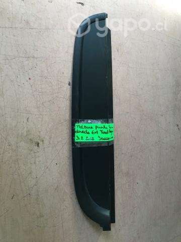 Moldura exterior puerta tras der Ford Ranger 2018