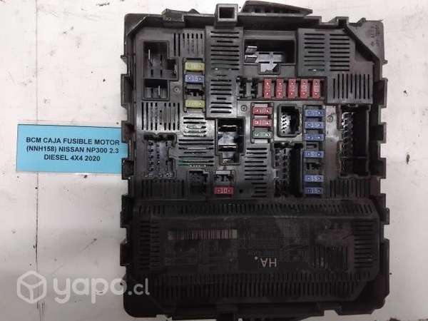 BCM Caja Fusible Motor (NNH158) Nissan NP300 2.3