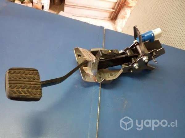 Pedal de freno Ford ranger 3.2 2014