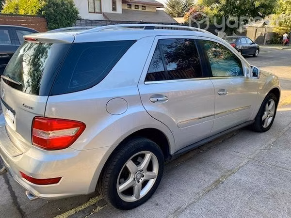 Mercedes benz ml350 2012