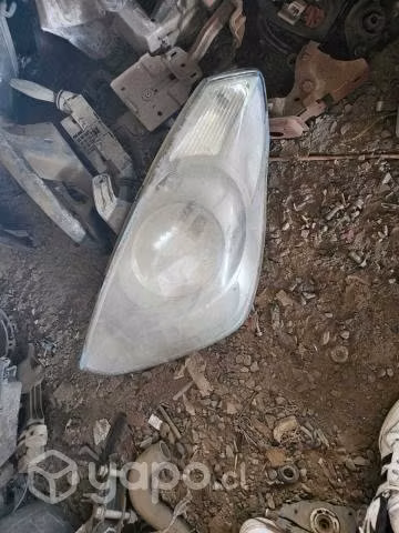 Optico hyundai h1 2010