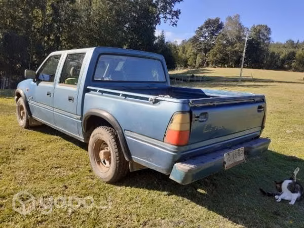Vendo camioneta Chevrolet Luv millenium