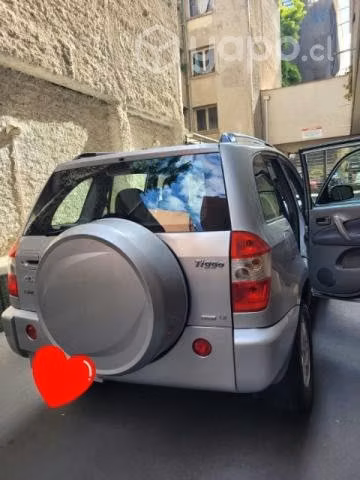 Vendo camioneta chery tiggo