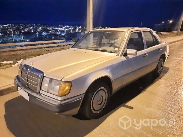 MERCEDES-BENZ 200 D manual