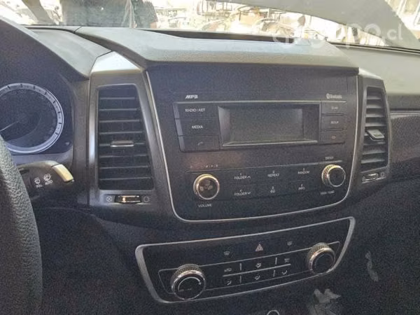Radio ssangyong musso 2022