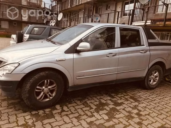 Ssangyong actyon 2011