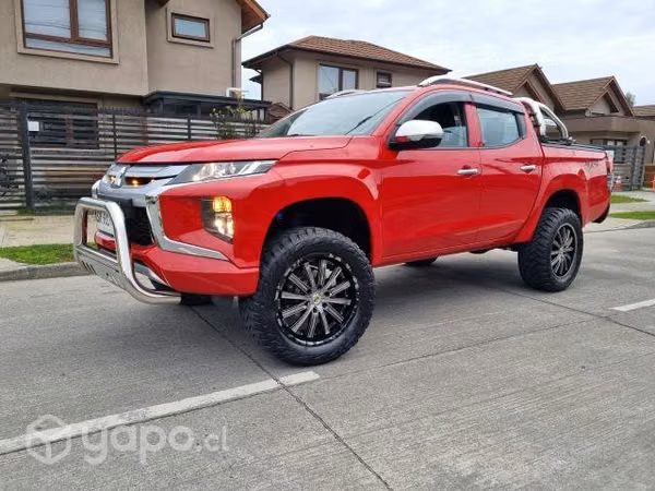 Mitsubishi new l200 katana equipada full