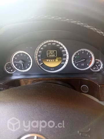 Mercedes benz e200 2012