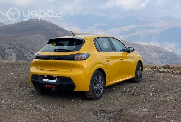 Peugeot 208 2021