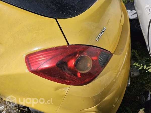 Foco trasero opel corsa 2014