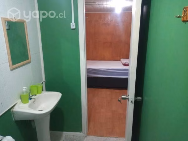 Pieza independiente con baño