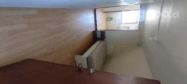 Se arrienda depto interior