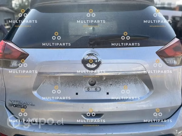 Portalón nissan xtrail 2021