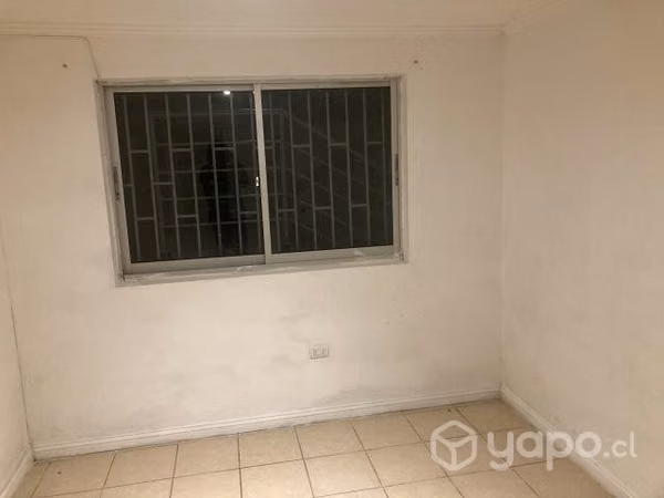 Habitación con derecho a casa