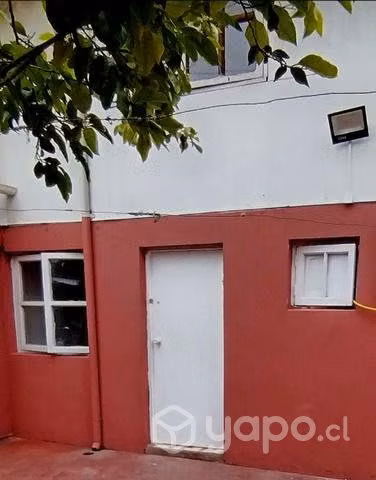 Arriendo departamento interior