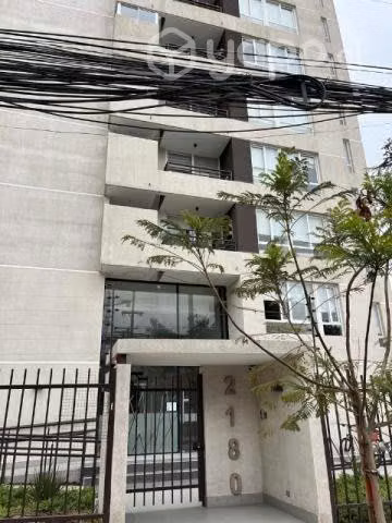 Se arrienda acogedor dpto en Independencia 2 D