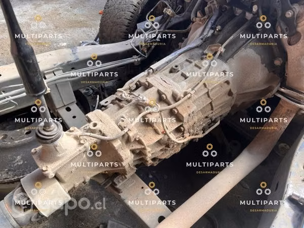 Caja de cambios toyota hilux DX 4x2