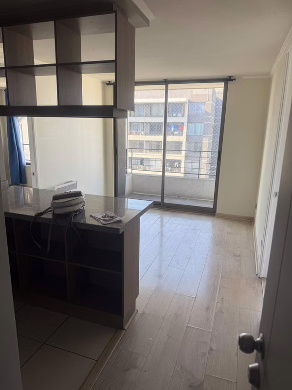 Departamento 2 Dormitorios Venta Estilo mariposa metro estación Ecuador