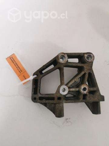 Soporte 0306AAM00120N Mahindra 2018