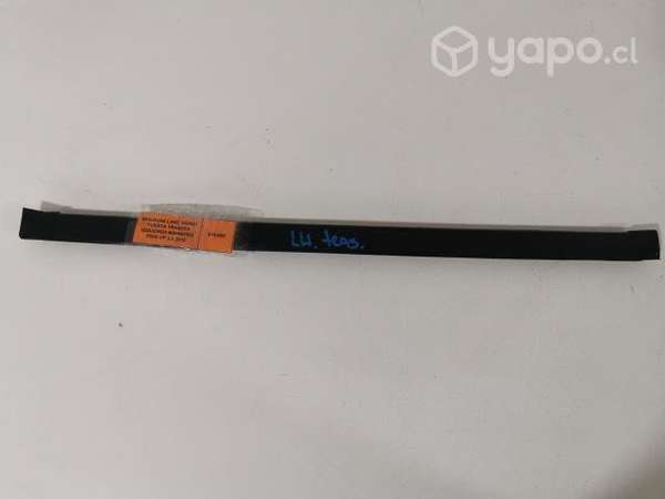 Moldura Lame Vidrio Puerta Tras Izq Mahindra 2018
