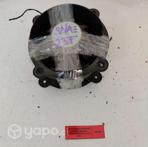 Par Parlantes Puertas Traseras (SNA237) Ssangyong