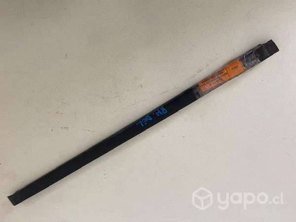 Moldura lame vidrio puerta del dere Pick up 2.2