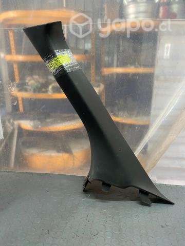 Tapiz cubre pilar delantero izq sup Ford Explorer