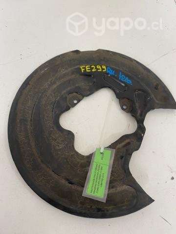Proteccion disco freno trasero derecho (FE299) Fo