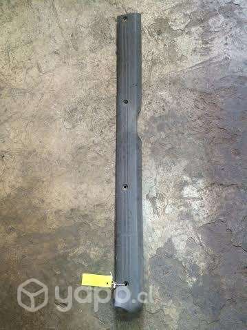 Cubre zocalo delantero izquierdo Ford Ranger Taila