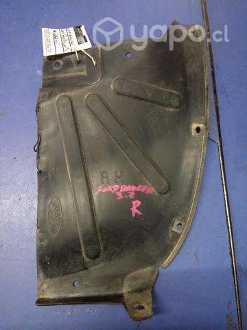 Guardafango tras der Ford Ranger 3.2