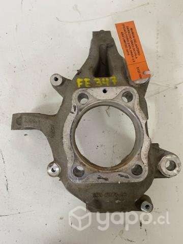 Munon delantero derecho BB53-3K170-A (FE347) Ford