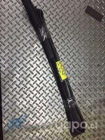 Goma vidrio trasero derecho Ford Ranger 2015