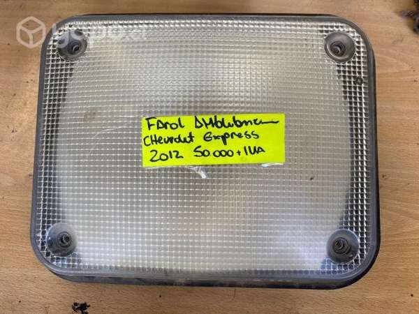 Farol ambulancia Chevrolet Express 2012