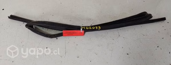 Goma Vidrio Puerta Trasera Derecha (MGZ073) MG ZS