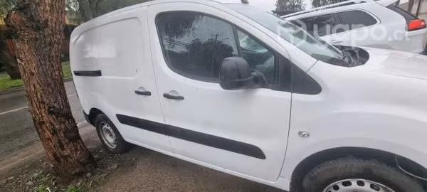 Puerta peugeot partner 2017