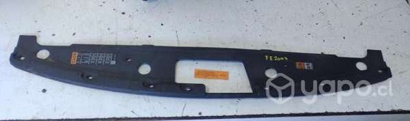Moldura Superior Frontal FB53-8A164-AB (FE2047)