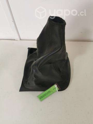 Funda Palanca Cambio Mahindra Pick Up 2018