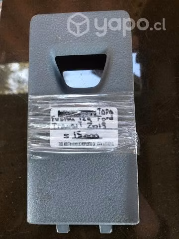 Tapa fusible izquierda tablero Ford Transit 2017-2