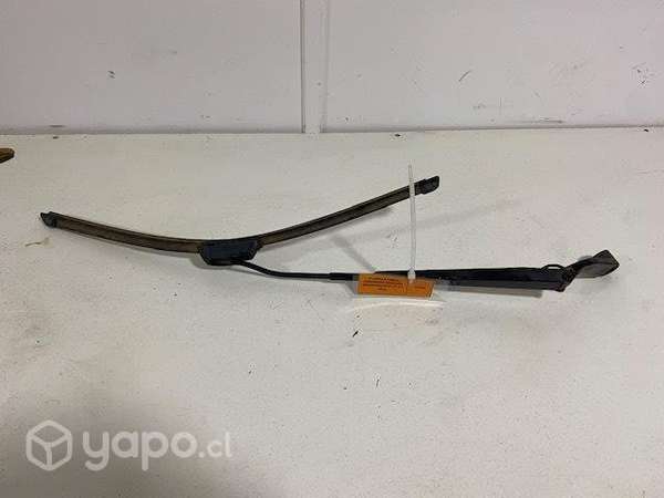 Plumilla limpia parabrisas derecha Pick Up 2016