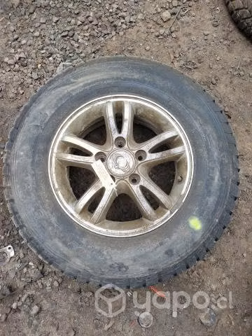 Llanta Aluminio Con Neumático 225 75 R16 (SNA3238)