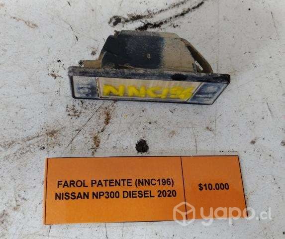 Farol Patente (NNC196) Nissan NP300 Diesel 2020