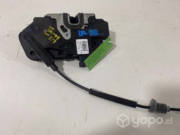 Chapa puerta delantera izq BB5A-7821813-AD (FE151)