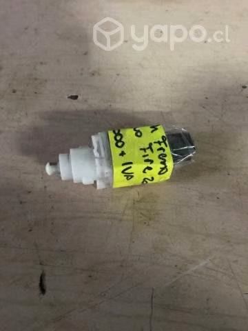 Swich pedal freno Fiat Fiorino fire 2015