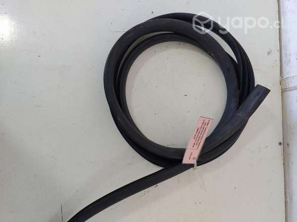 Goma Carroceria Puerta Del Der Chv Nw Dmax 2018